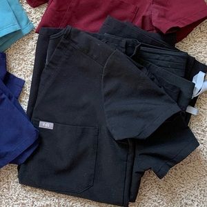 Black figs top and bottom